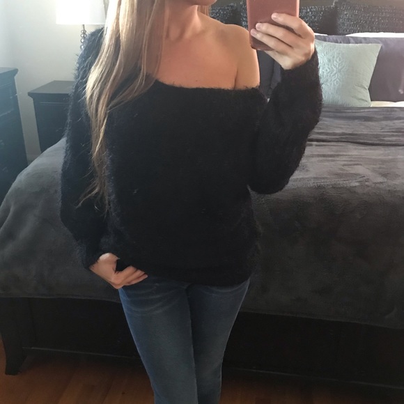 Black Multi-way Soft Sweater Pullover - Picture 8 of 16